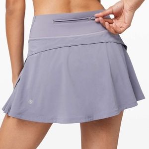 Lululemon play off the pleats skirt 8